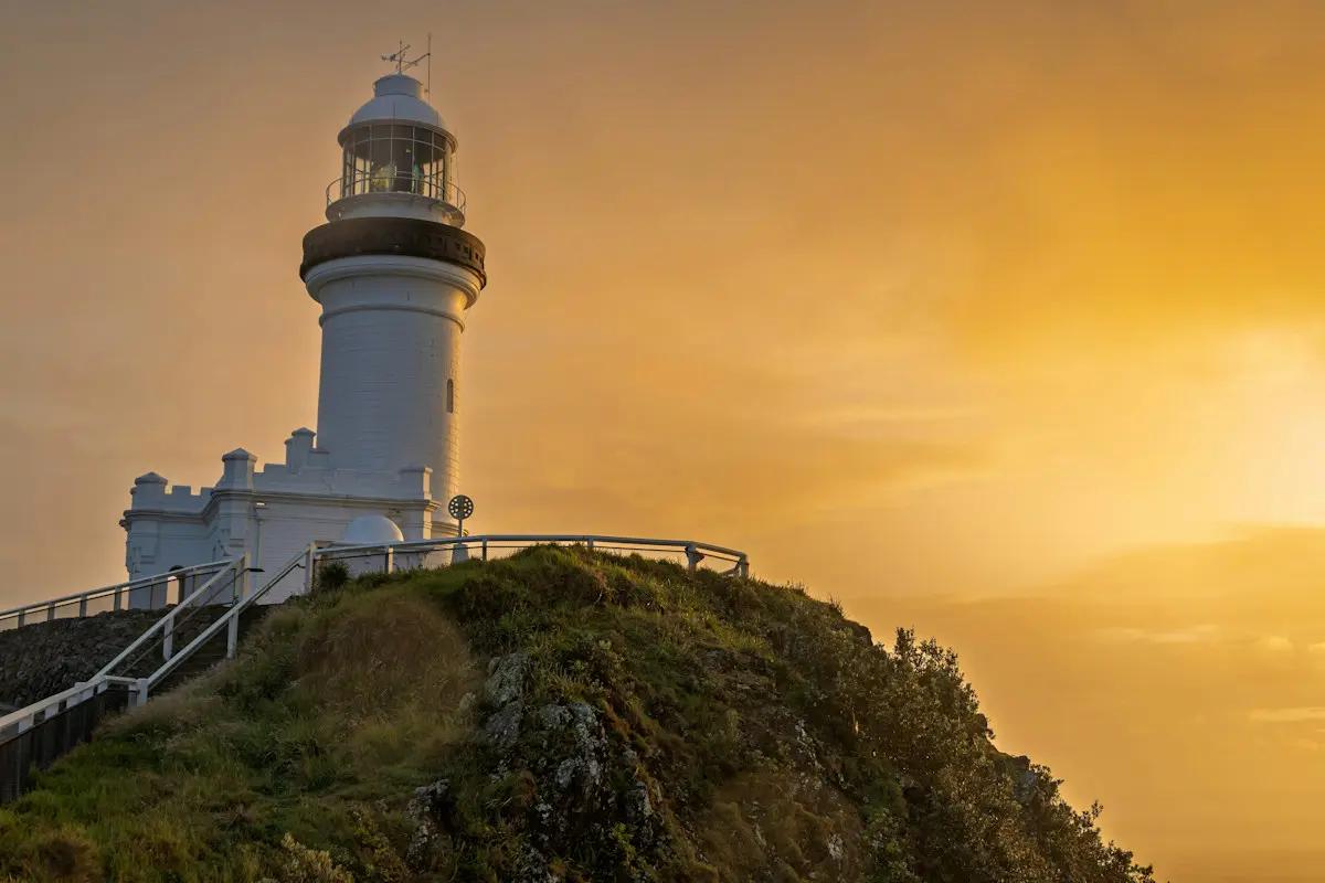 Image of Byron Bay lighthouse at sunset