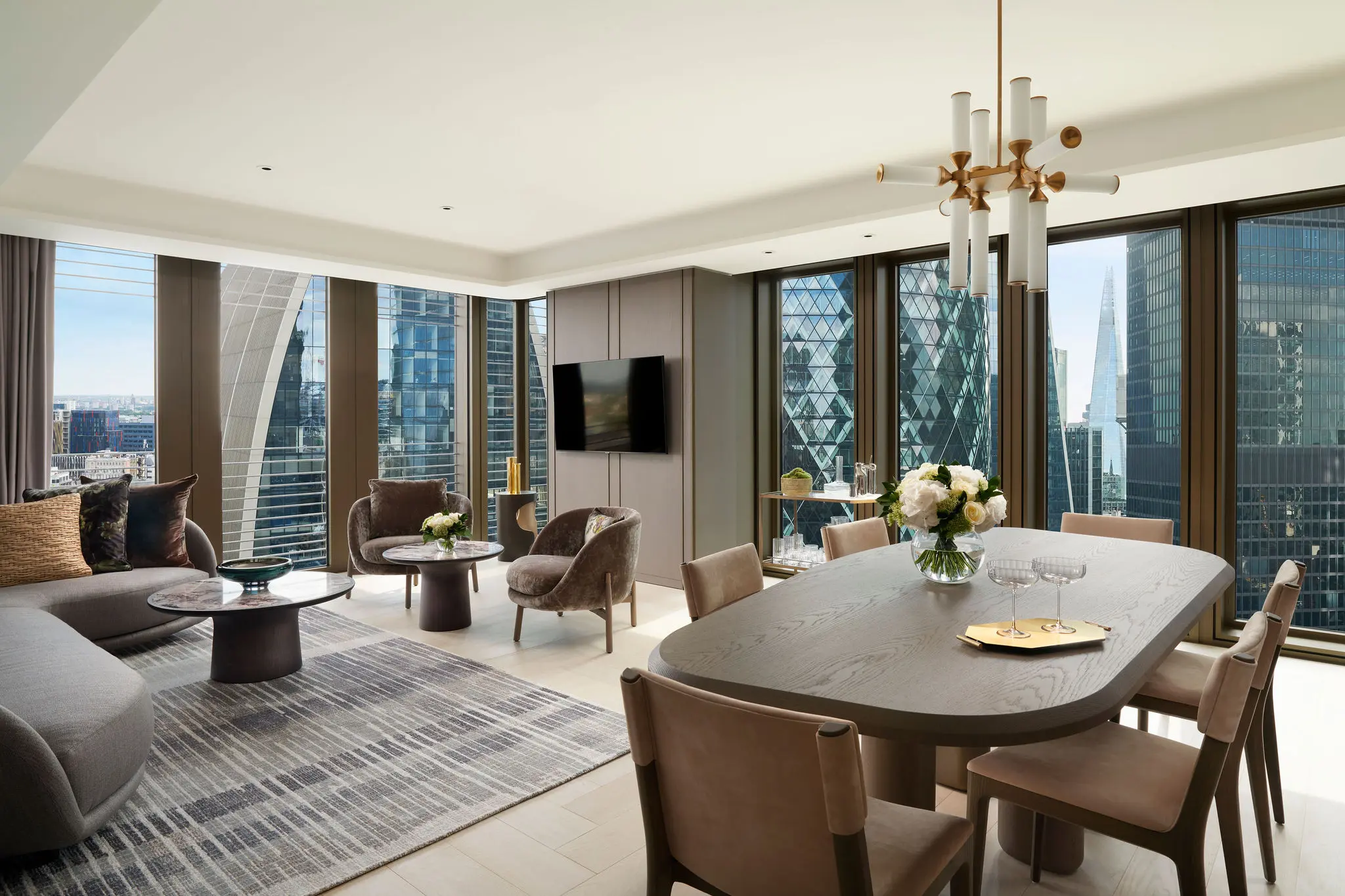 Image shows a guest suite at Pan Pacific London