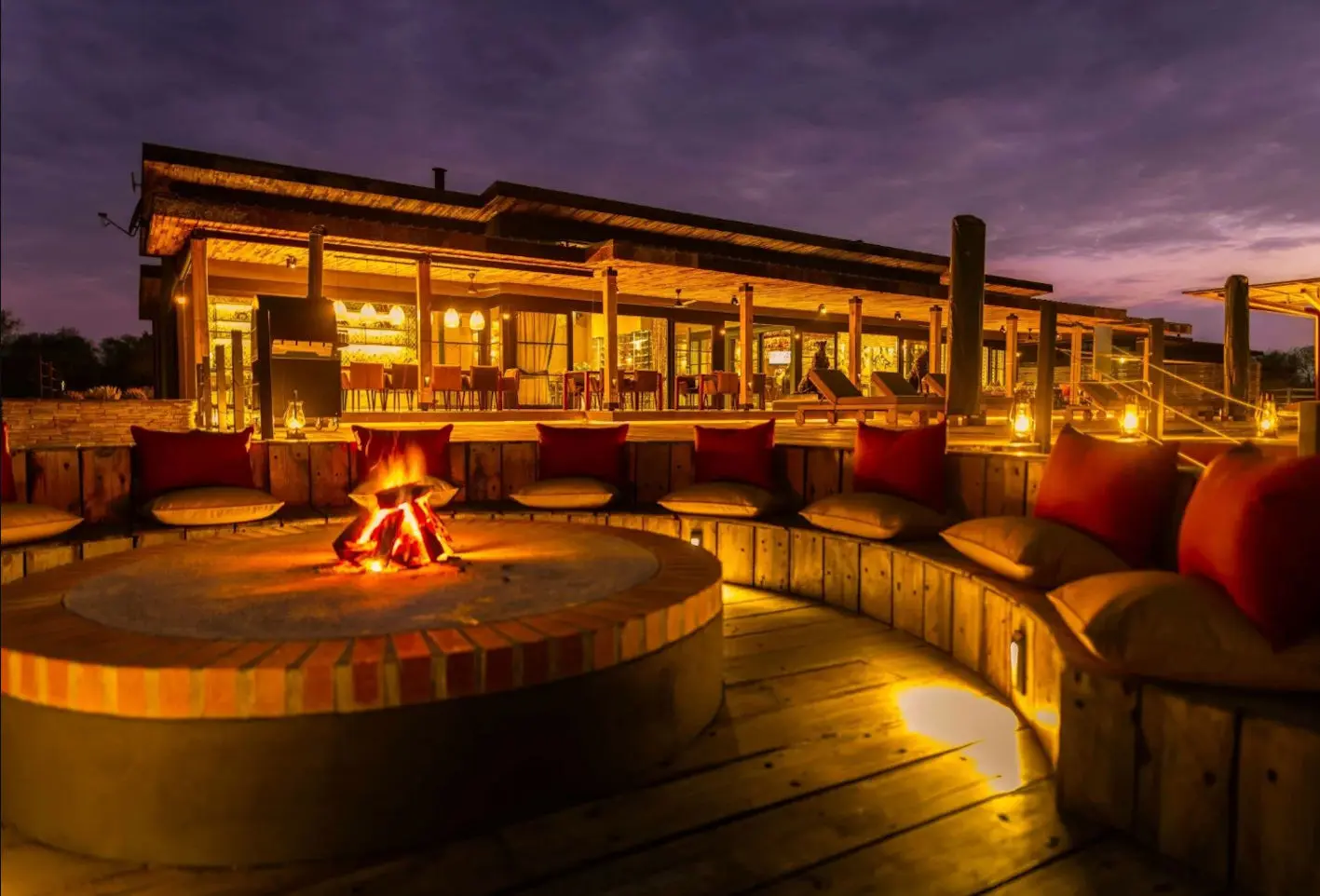 Night time image of Ximuwu